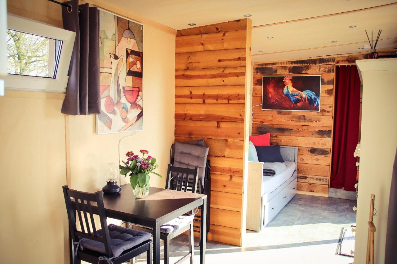 Tinyhouse Zirkuswagen- Kotten Kunterbunt